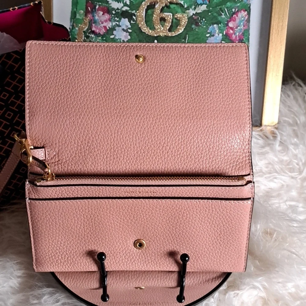 Tory Burch Britten Wallet Wristlet